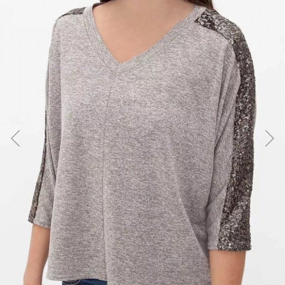 DAYTRIP Gray & Gold Sequin Dolman Sleeve Shirt